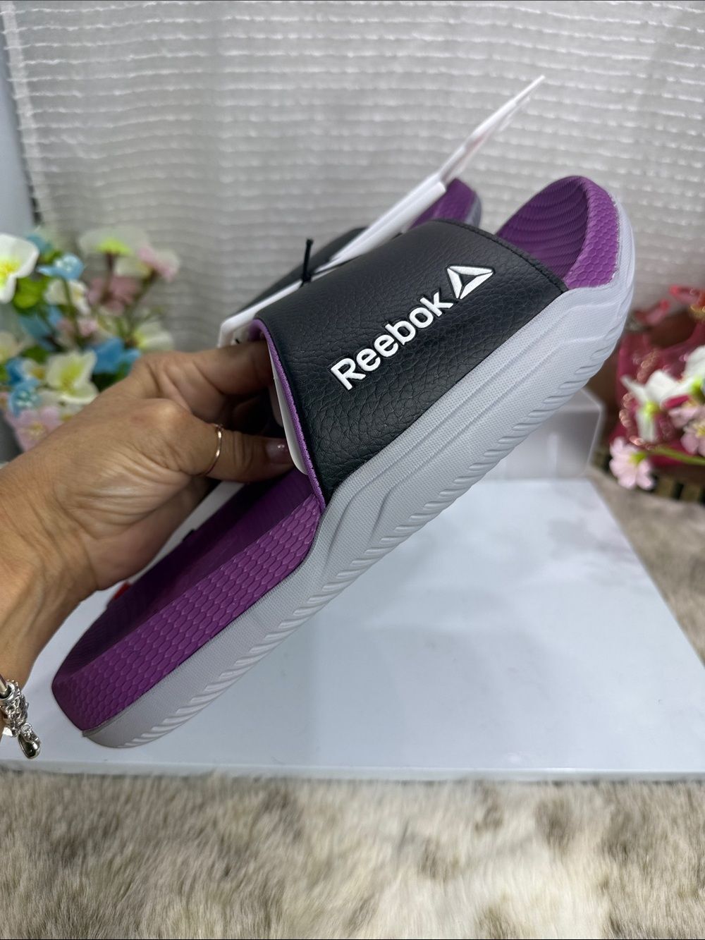(E)Reebok high-performance sandals, black with purple insole, men's size 11 - Picture 7 of 8